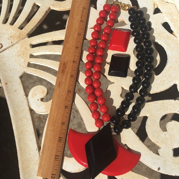 Vintage Necklace and Earrings Set - Picture 2 of 6